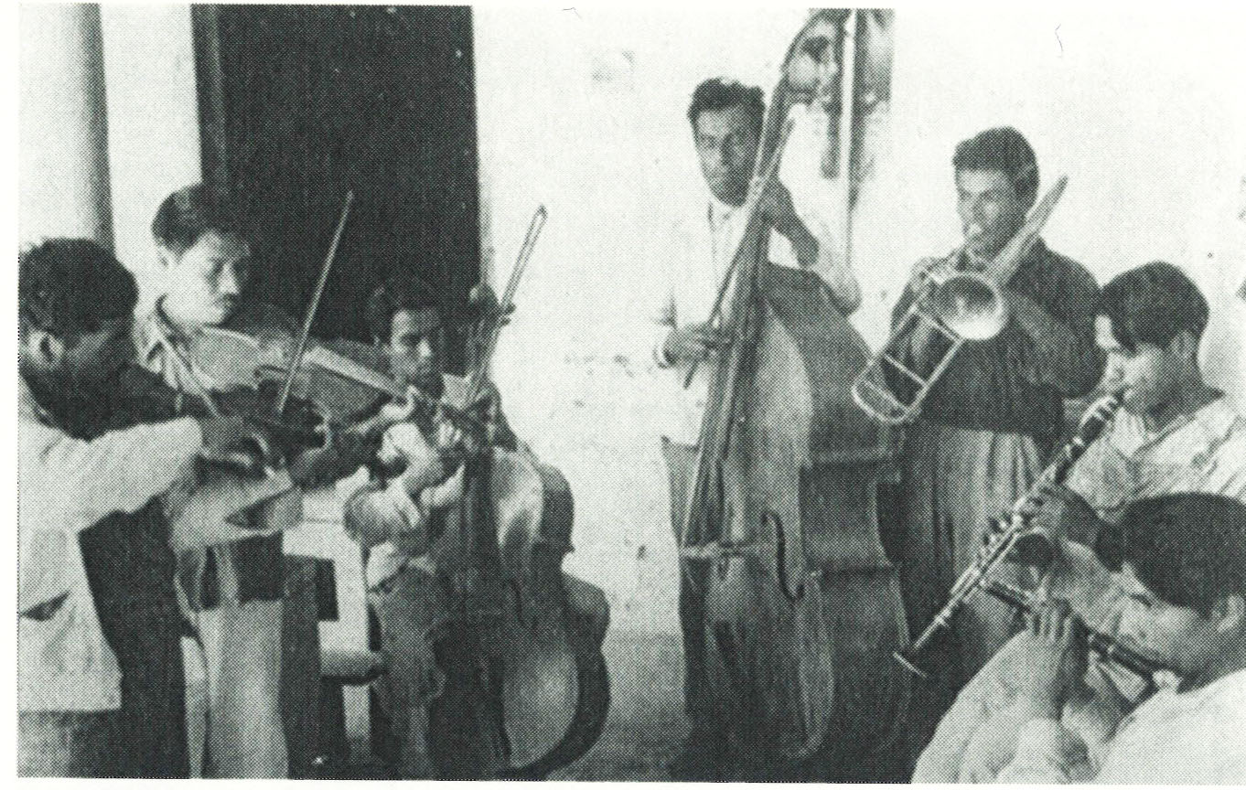 La Danza de los Viejitos